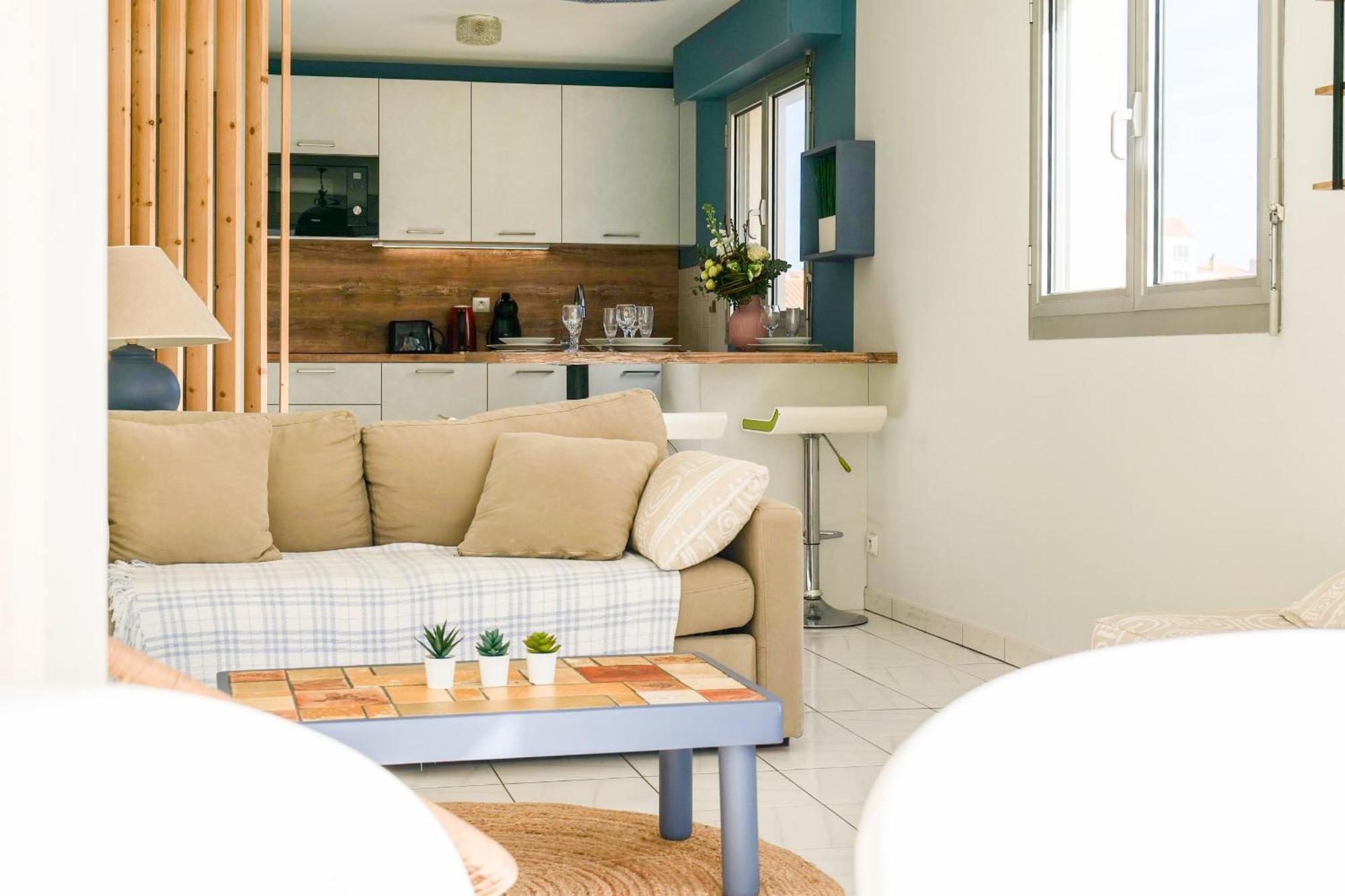 Joli Appartement Idealement Situe A Deux Pas De La Grande Plage - 4 Pers Les Sables-dʼOlonne Exteriör bild