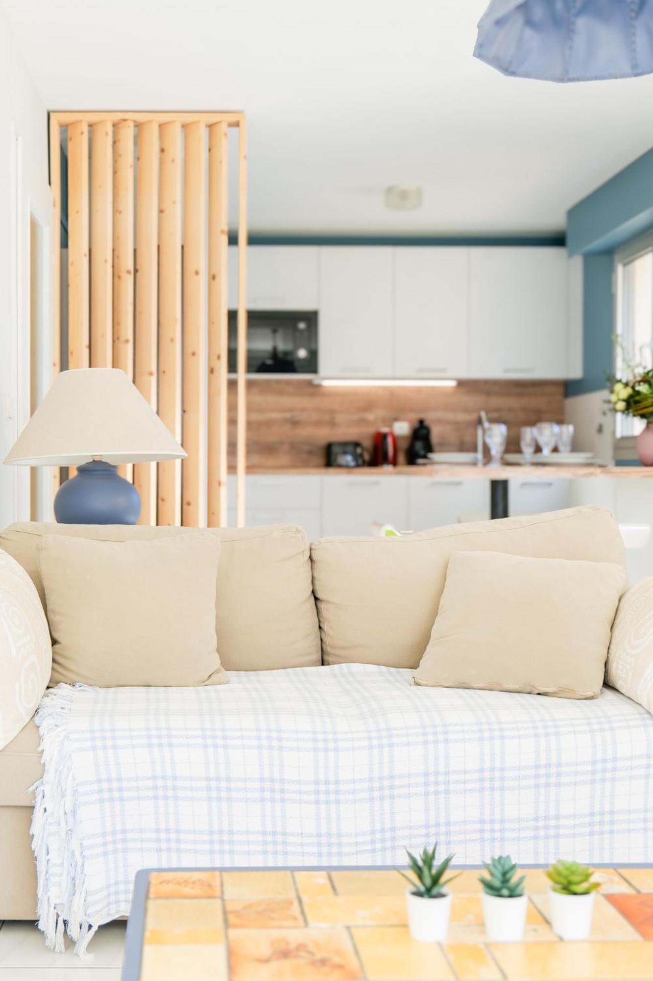 Joli Appartement Idealement Situe A Deux Pas De La Grande Plage - 4 Pers Les Sables-dʼOlonne Exteriör bild